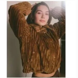 BDG Isla Brown Chunky Corduroy Textured Funnel Neck Crop Puffy Jacket